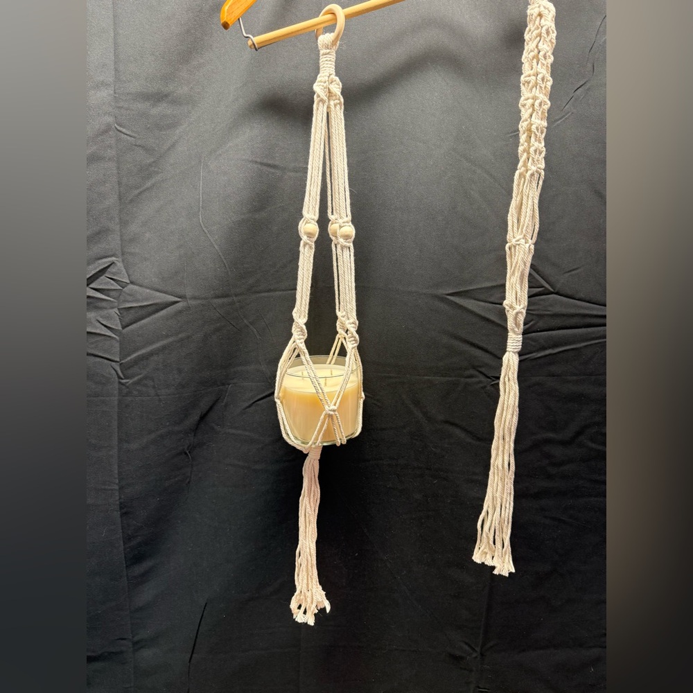 Pair of Boho style Cream Macramé Plant Hangers (13aq)